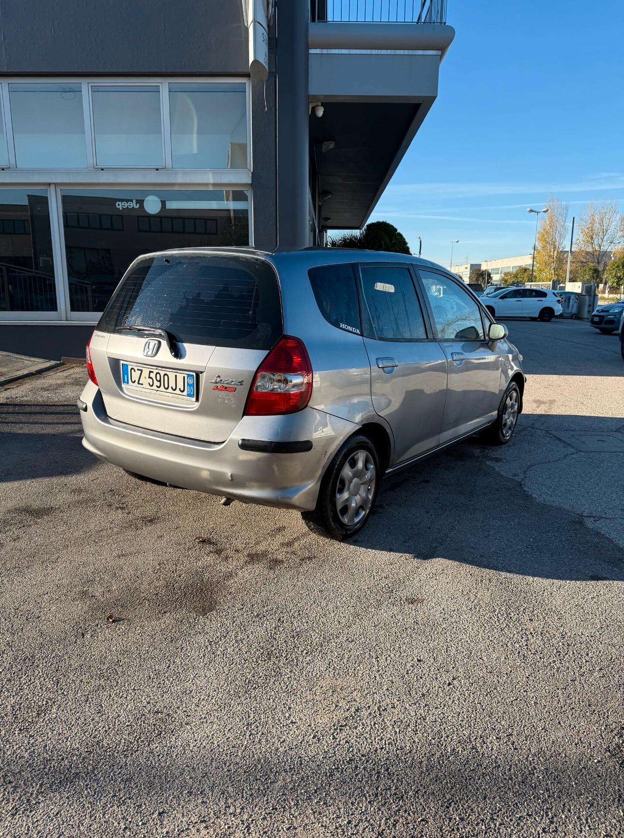 Honda Jazz 1.4 i-DSi 5p. Graph.