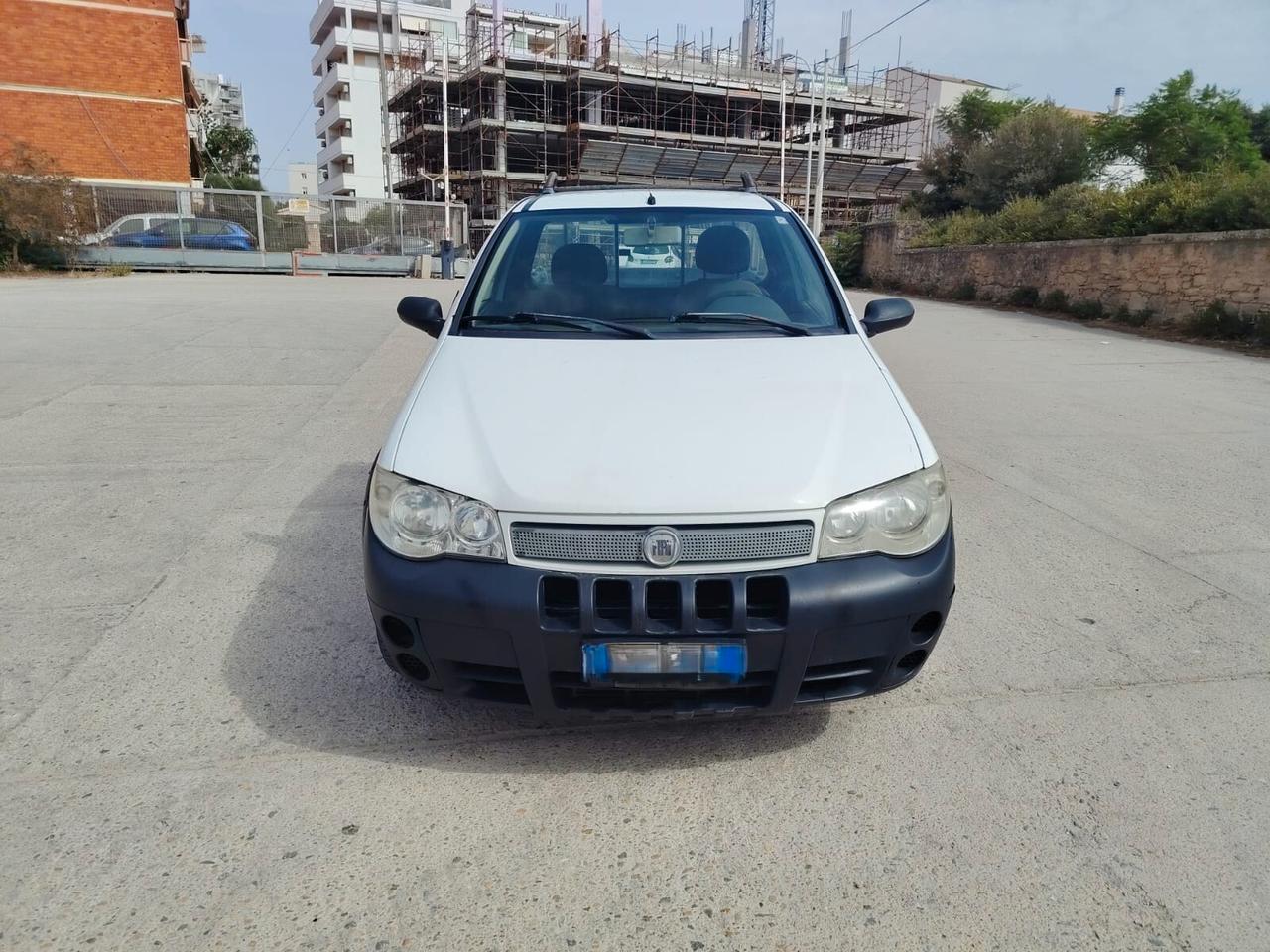 Fiat Strada 1.3 MJT Pick-up Cabina Lunga