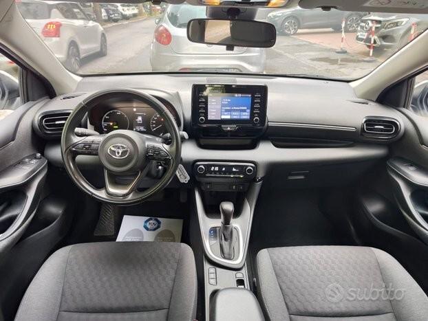 Toyota Yaris 1.5 Hybrid 5 porte Business