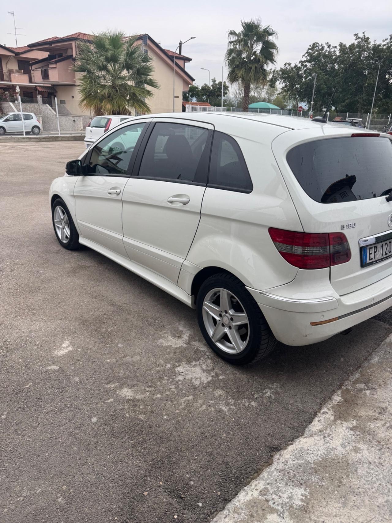 Mercedes-benz B 180 CDI BlueEFFICIENCY Premium