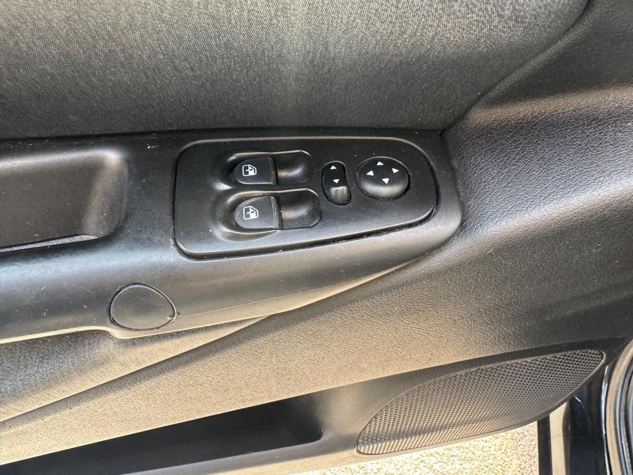 Lancia Ypsilon 1.2 Versus