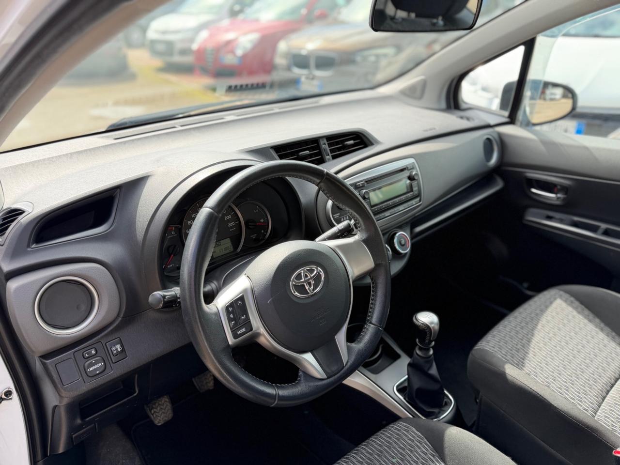 Toyota Yaris 1.4 D-4D 5 porte Km Certificati