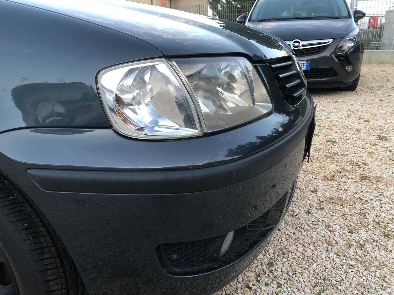 VOLKSWAGEN POLO 1.4 BENZINA - KM 118000