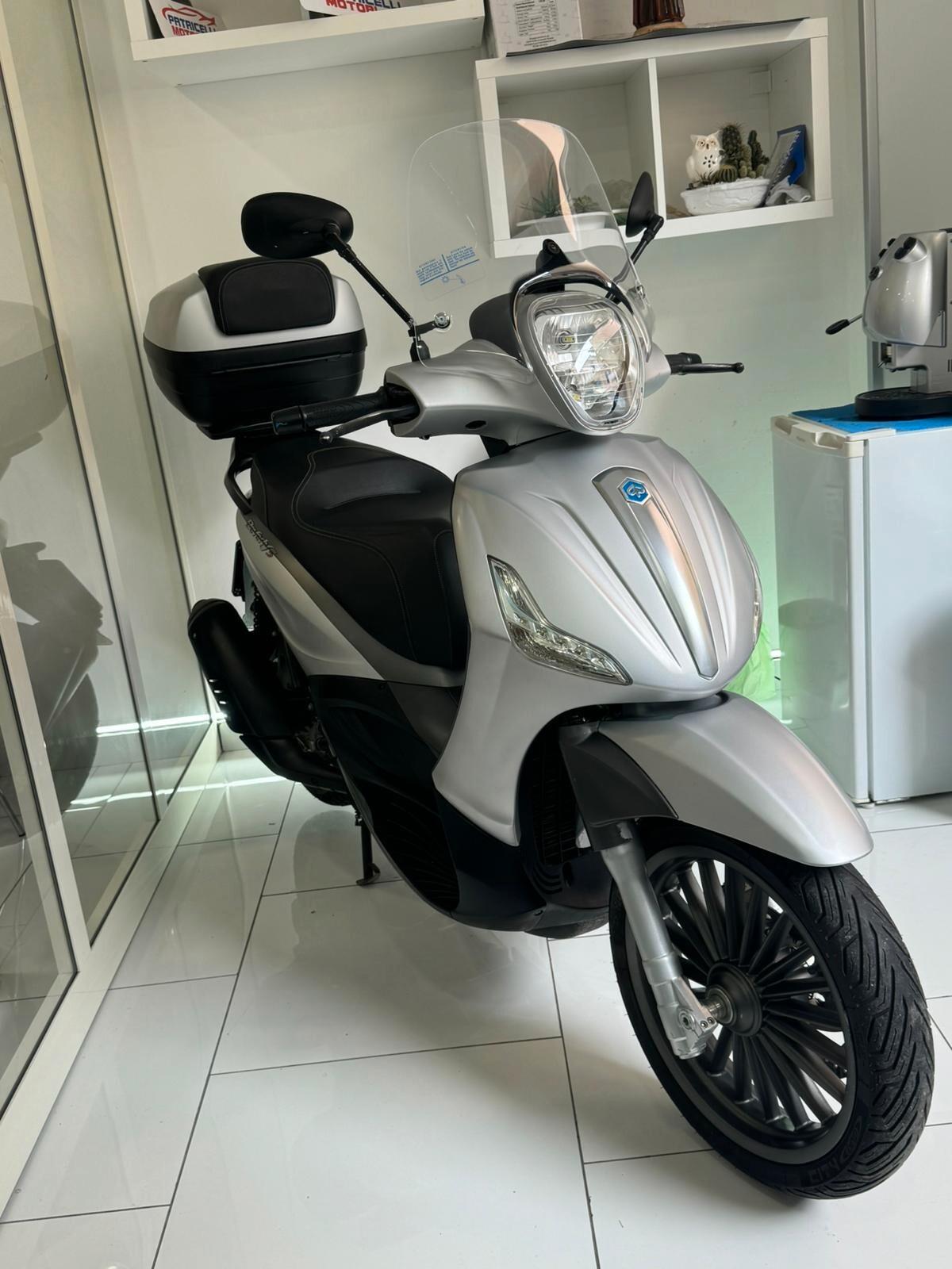 Piaggio Beverly S 300