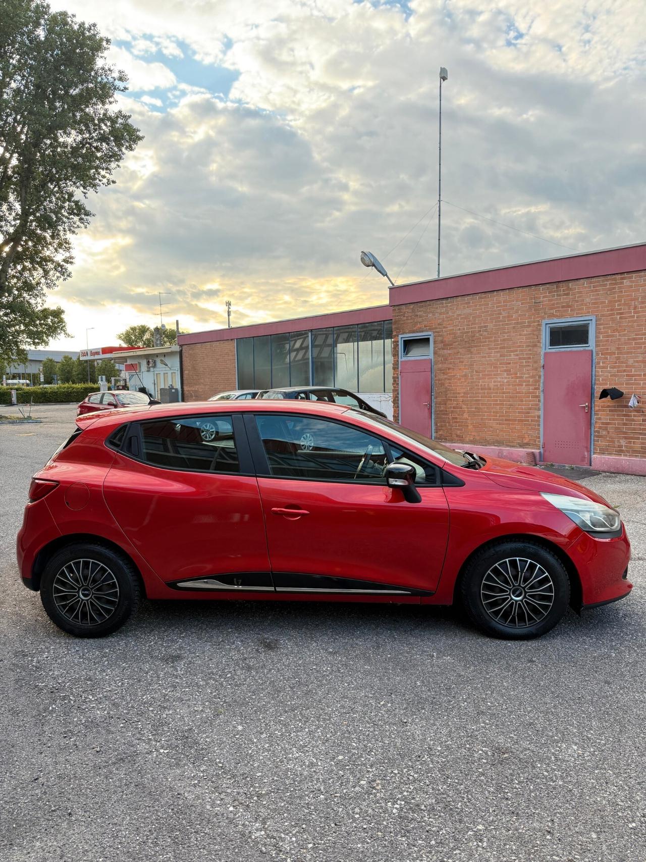 Renault Clio 1.5 dCi 8V 75CV 5 porte Live
