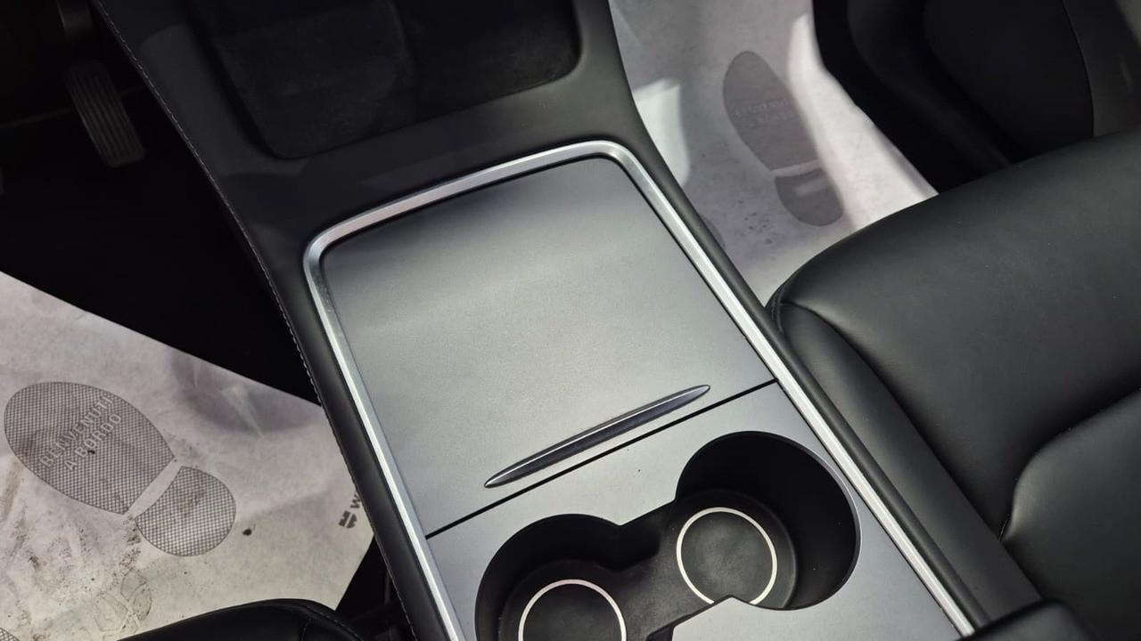 TESLA Model Y 2021 - Model Y Single Motor rwd