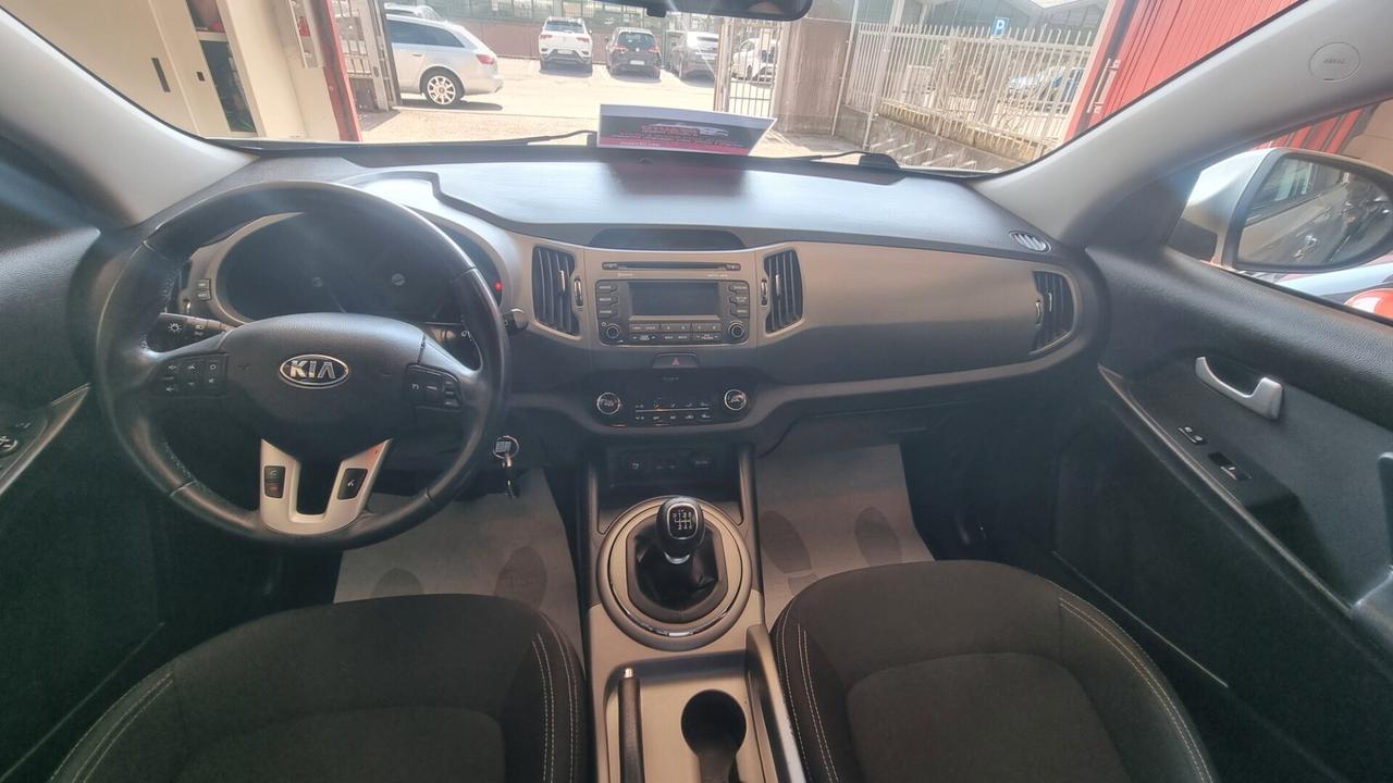 Kia Sportage 1.7 CRDI VGT 2WD high tech