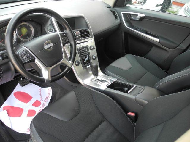 VOLVO XC60 D3 AWD Geartronic Summum autom.-UNICO PROPRIETARIO