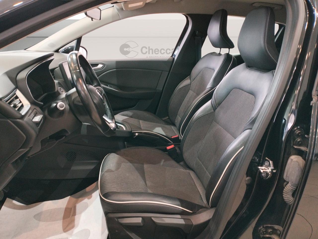 Renault Clio 1.0 tce Zen 100cv *NEOPATENTATI*