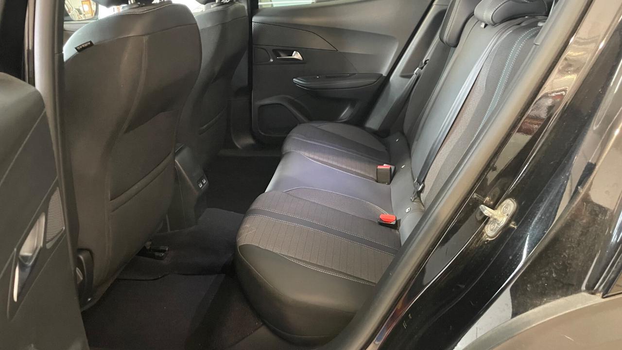 Peugeot 2008 BlueHDi 110 S&S Allure Pack