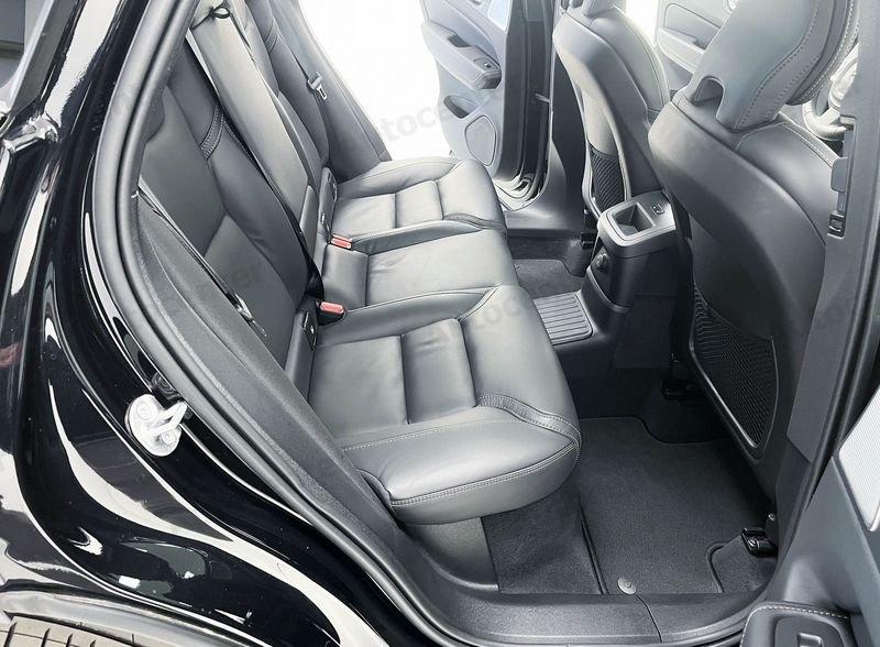 Volvo XC60 T6 PLUG IN AWD AUT ULTRA BLACK EDITION