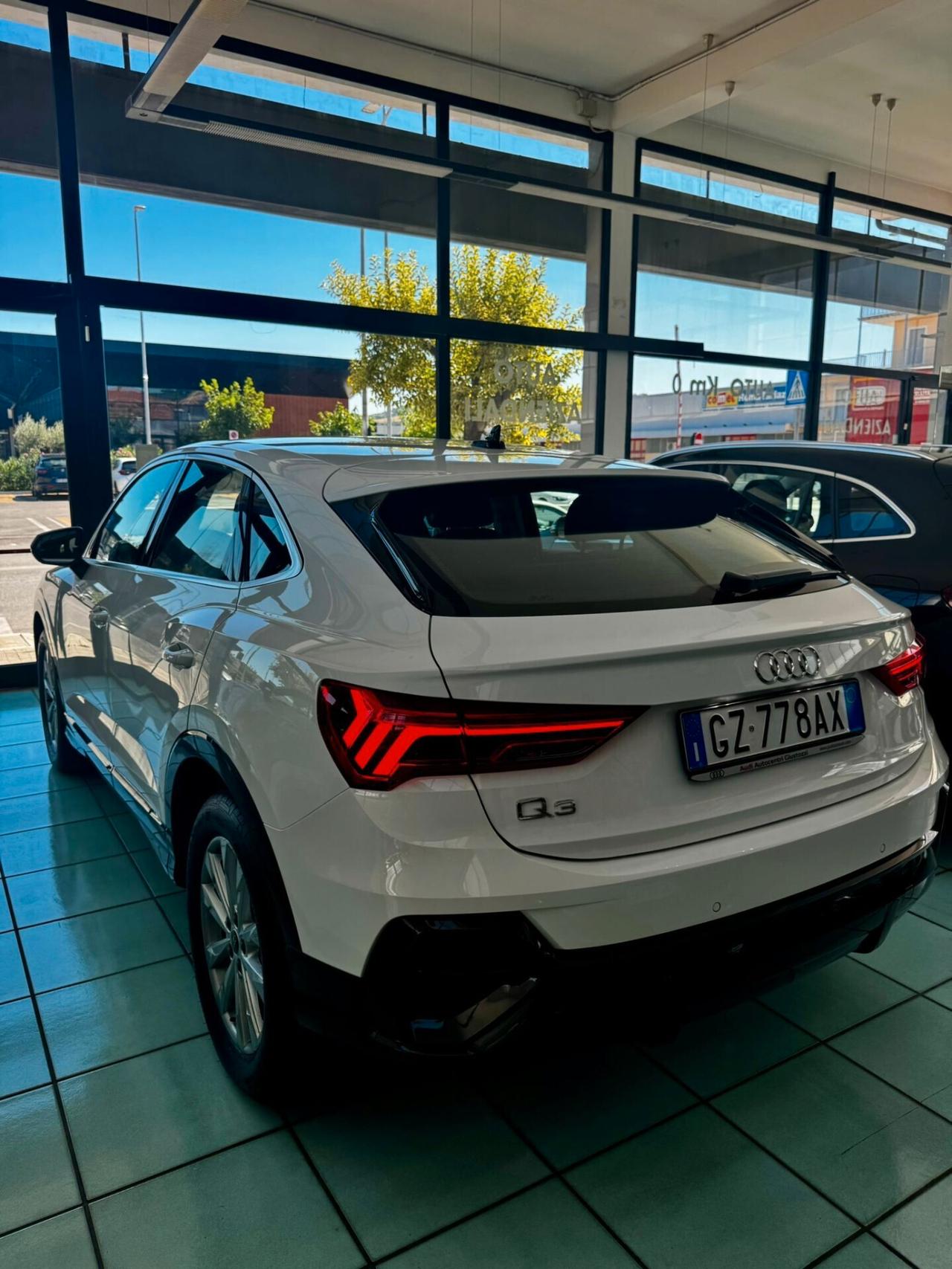 Audi Q3 SPB 35 TDI S tronic Business Plus