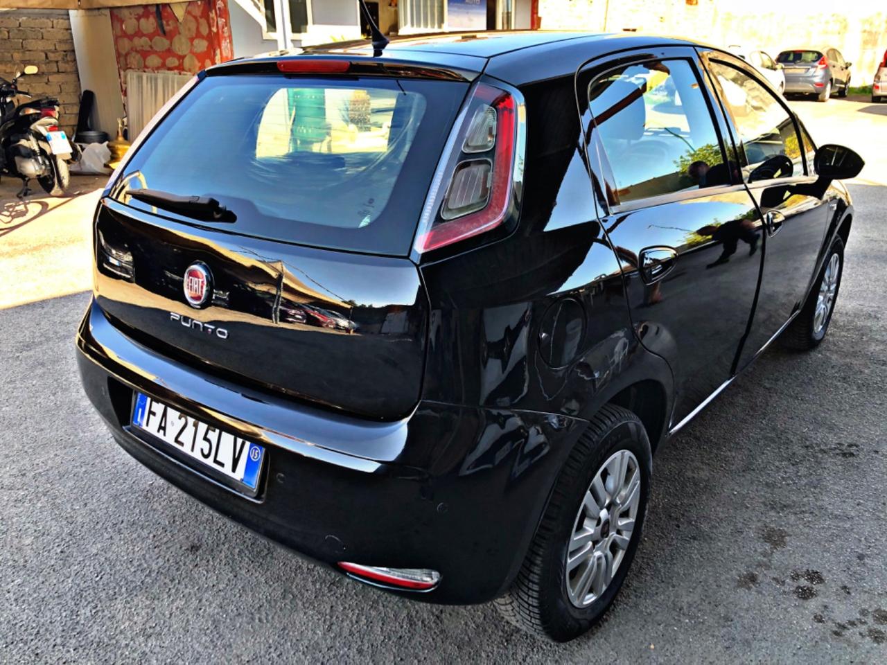 Punto Evo 1.4 8V Natural Power Fine 2015