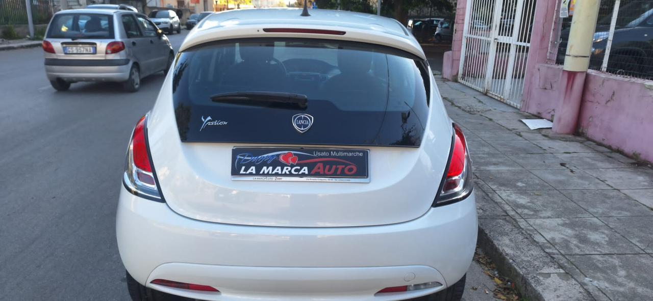 Lancia Ypsilon 1.2 69 CV 5 porte Silver Unico Propr.