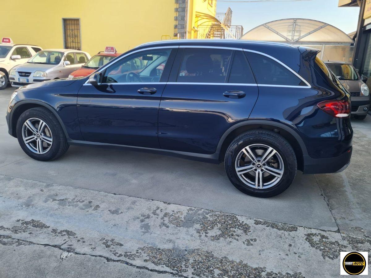 MERCEDES GLC 300 e 4Matic EQ-Power Business