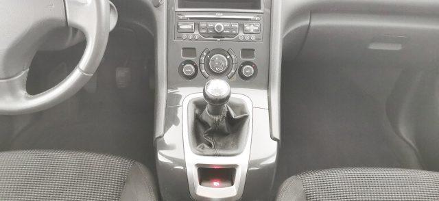 PEUGEOT 5008 1.6 VTi 120CV Tecno