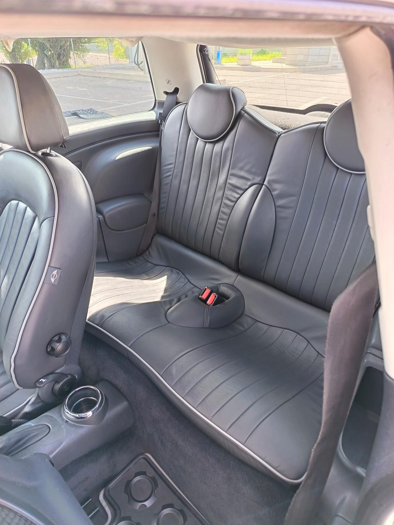 Mini 1.6 16V One de luxe