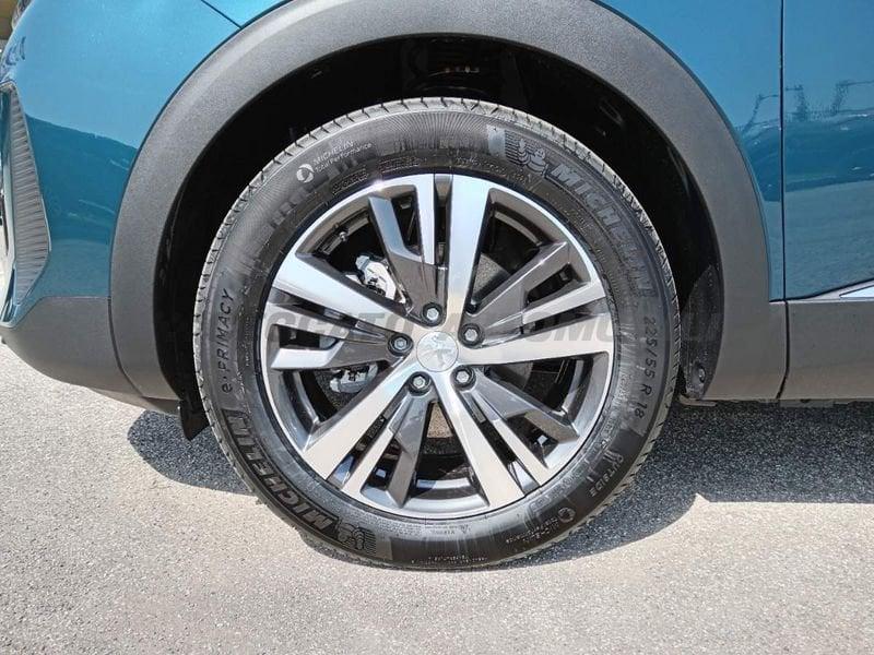 Peugeot 3008 3008 1.2 hybrid 48V Allure Pack 136cv e-dcs6