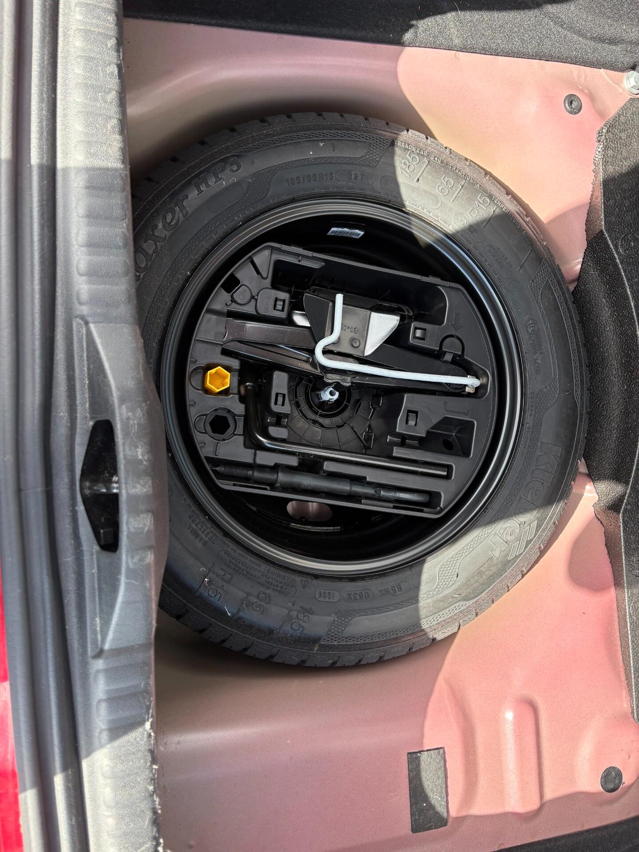 Citroen C3 PureTech 83 CV Shine NESSUN VINCOLO FINANZIAMENTO UNI P