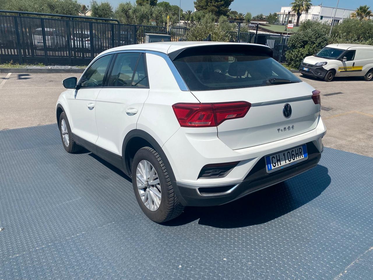 Volkswagen T-Roc 1.5 TSI ACT DSG Business BlueMotion Technology