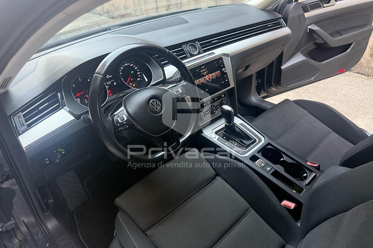 VOLKSWAGEN Passat Variant 1.6 TDI SCR DSG Business BMT