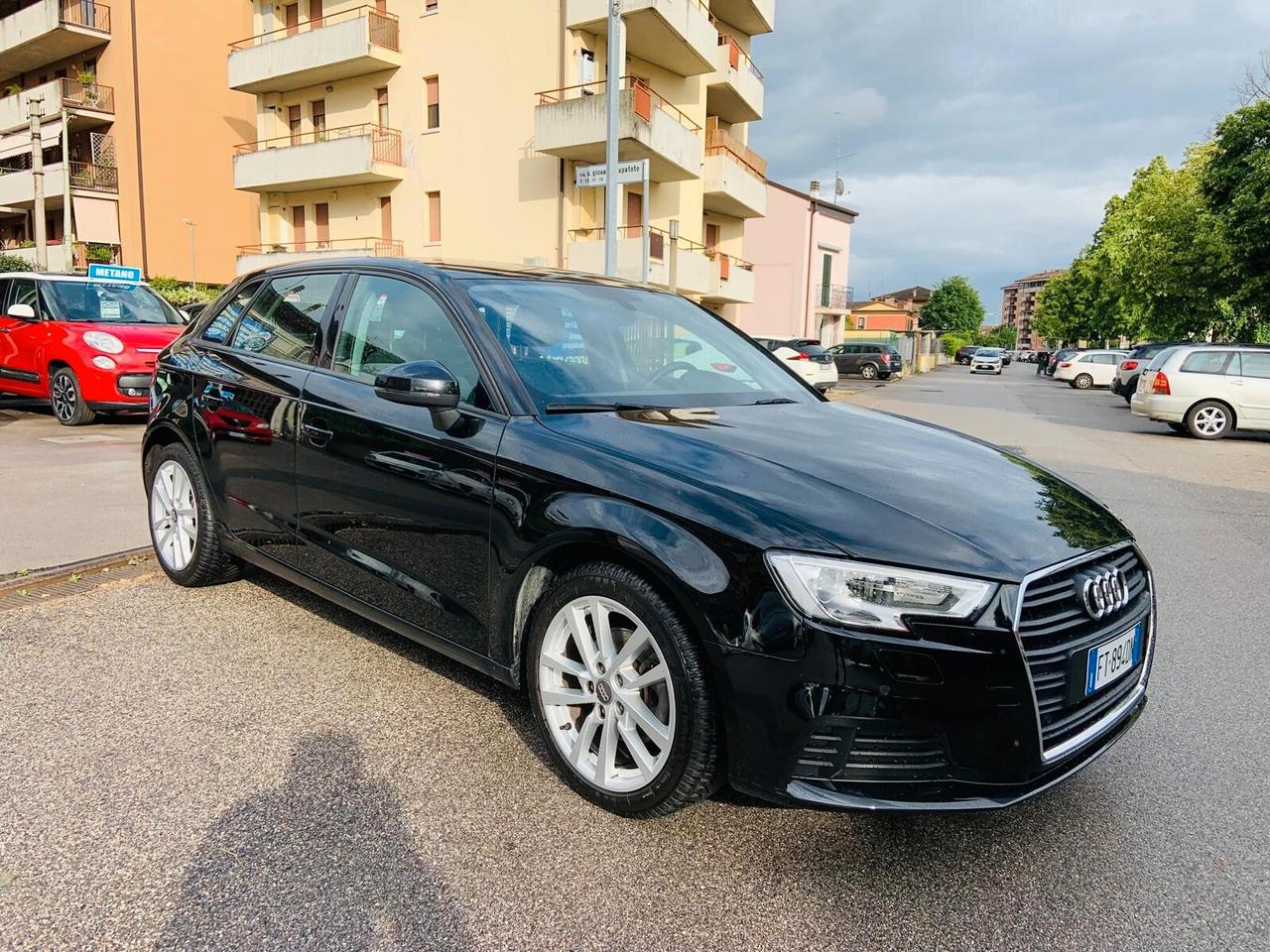 Audi A3 SPB 1.6 TDI 116 CV Neopatentati
