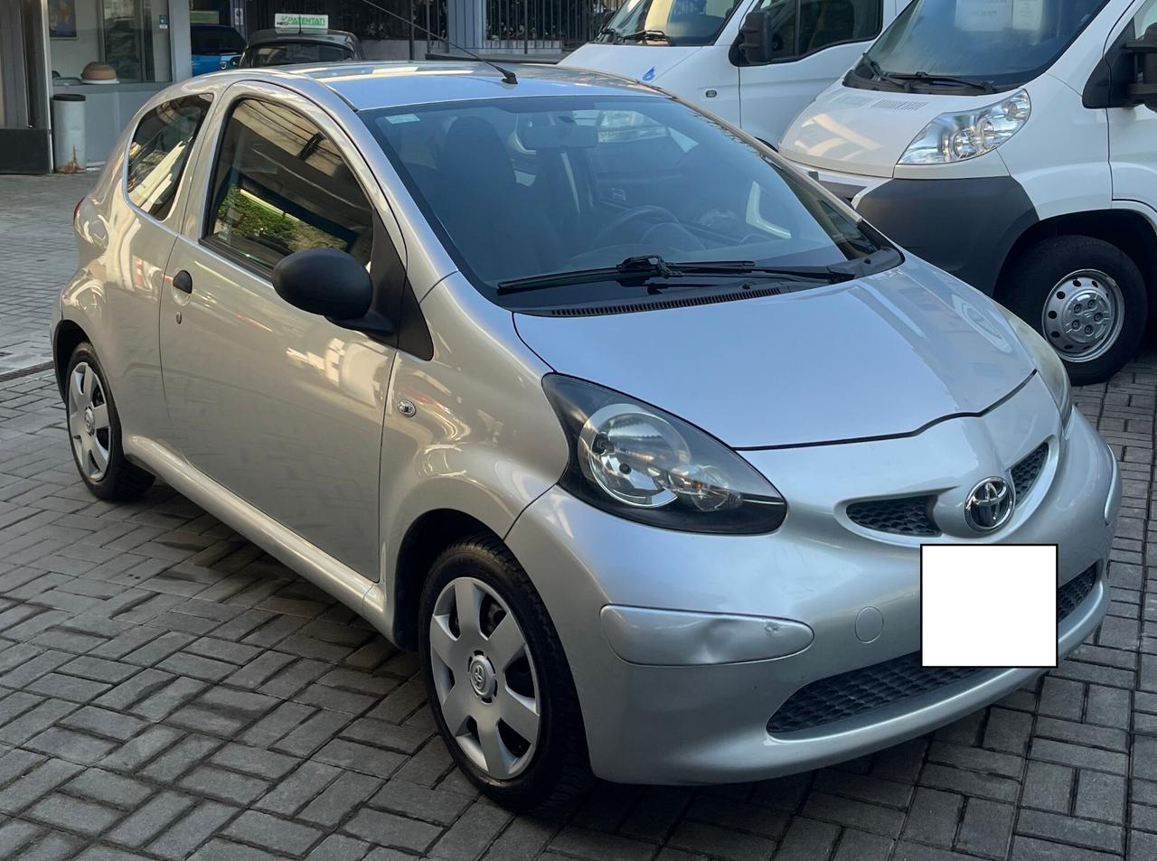 Toyota Aygo 1.0 12V VVT-i 3 porte Sol