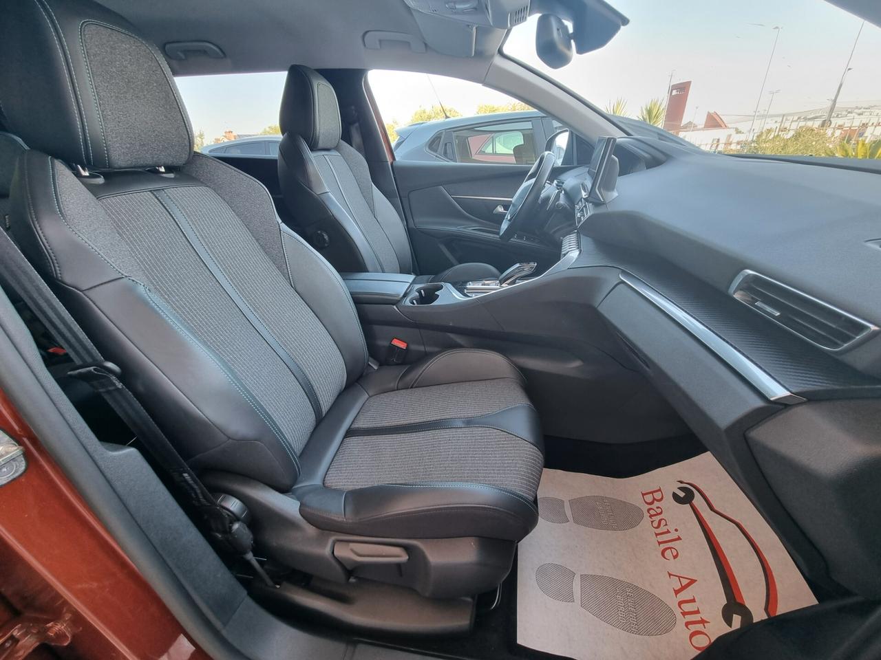 Peugeot 5008 BlueHDi 130 S&S Allure