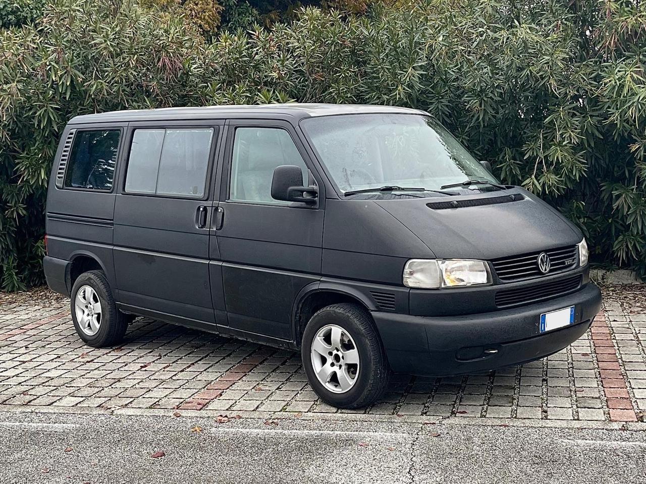 Volkswagen Transporter Transp. 2.5 TDI/102CV cat Multivan All.