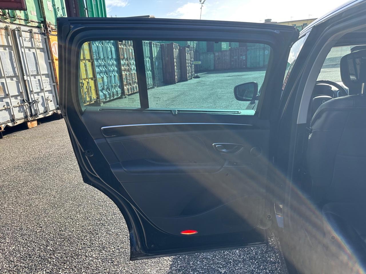 Renault Espace dCi 160CV EDC unitial paris 7 posti