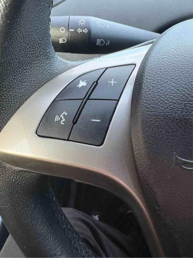 LANCIA Ypsilon 1.0 FireFly 5 porte S&S Hybrid Gold