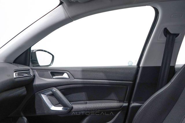 PEUGEOT 308 BlueHDi 130 S&S EAT8 Allure