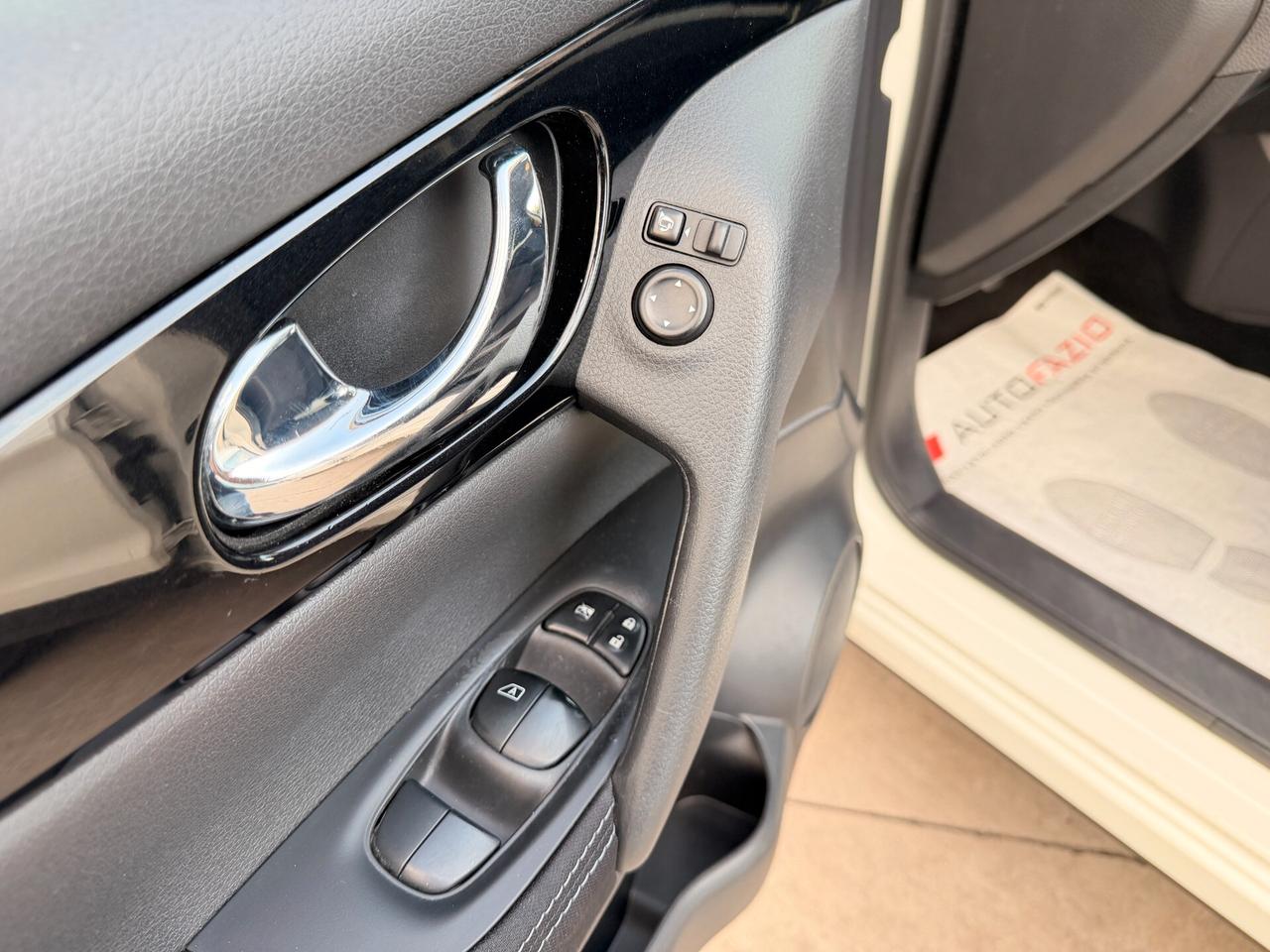 Nissan Qashqai 1.6 dCi 2WD Acenta Premium