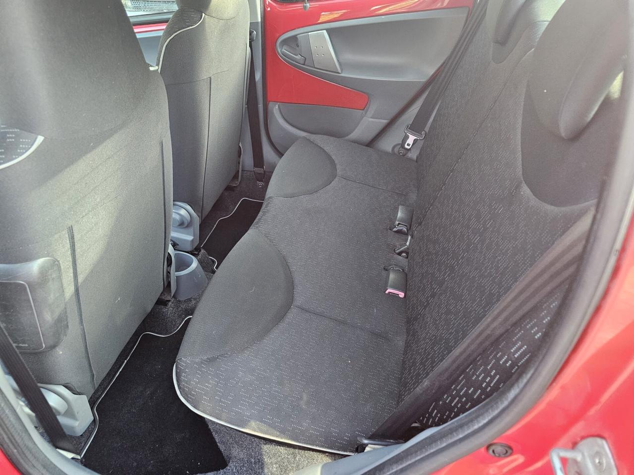 Peugeot 107 1.0 12v Active (plaisir) 5p 2tronic FL