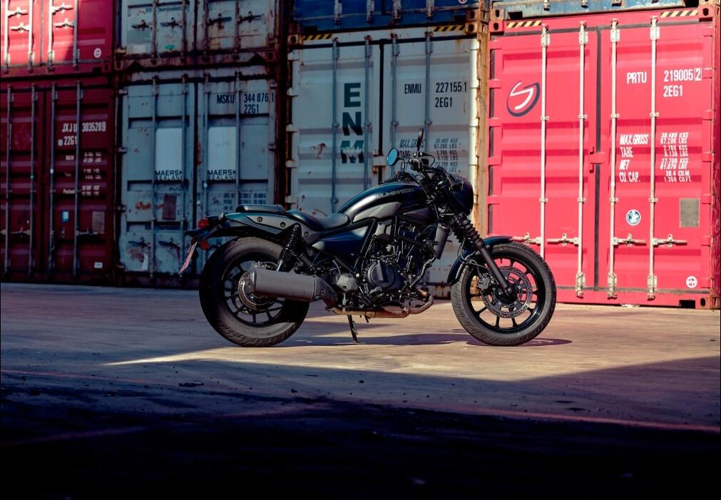 Kawasaki Eliminator 500