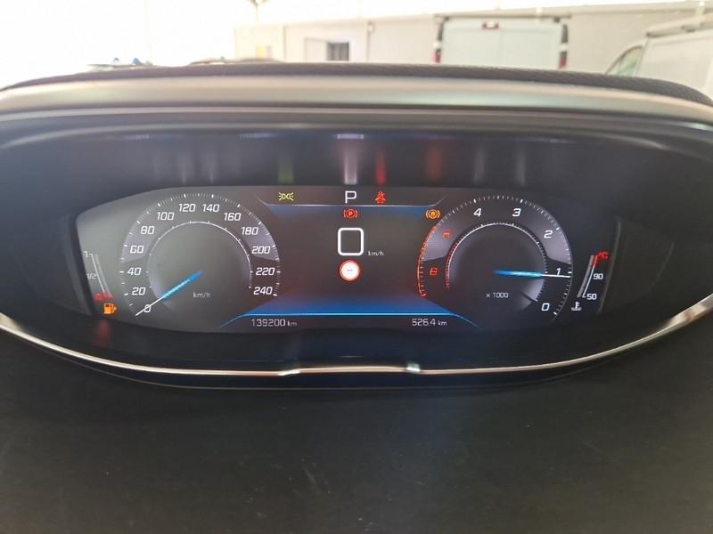 PEUGEOT 3008 BLUEHDI 130 EAT8 SES ALLURE PACK SUV