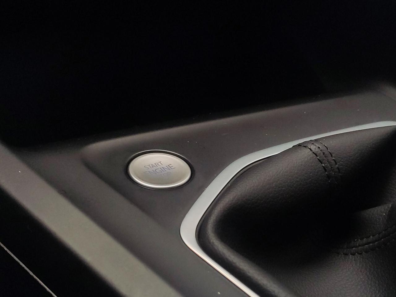 Volkswagen Golf 2.0 TDI 115 CV SCR Life