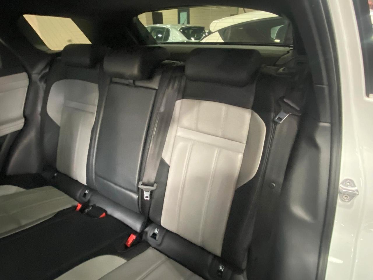 Land Rover Range Evoque 2.0D I4-L.Flw 150 CV R-Dynamic S