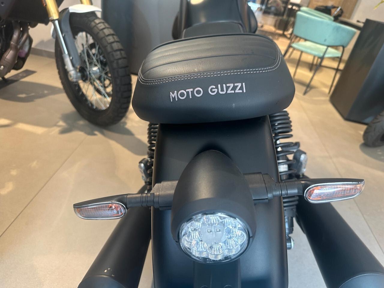 MOTO GUZZI V7 IV 2022