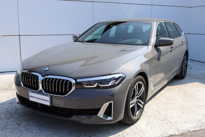 BMW Serie 5 520e Touring Luxury