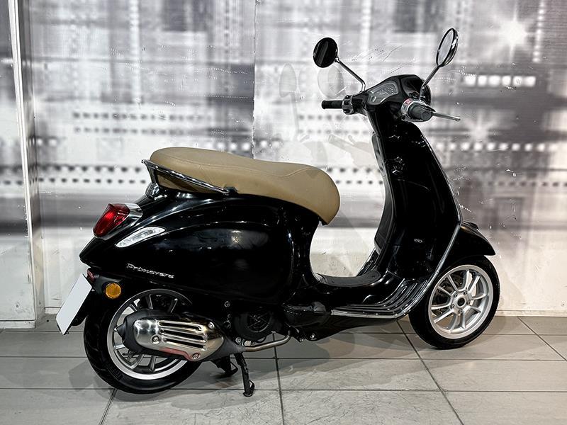 Piaggio Vespa Primavera 150 3V