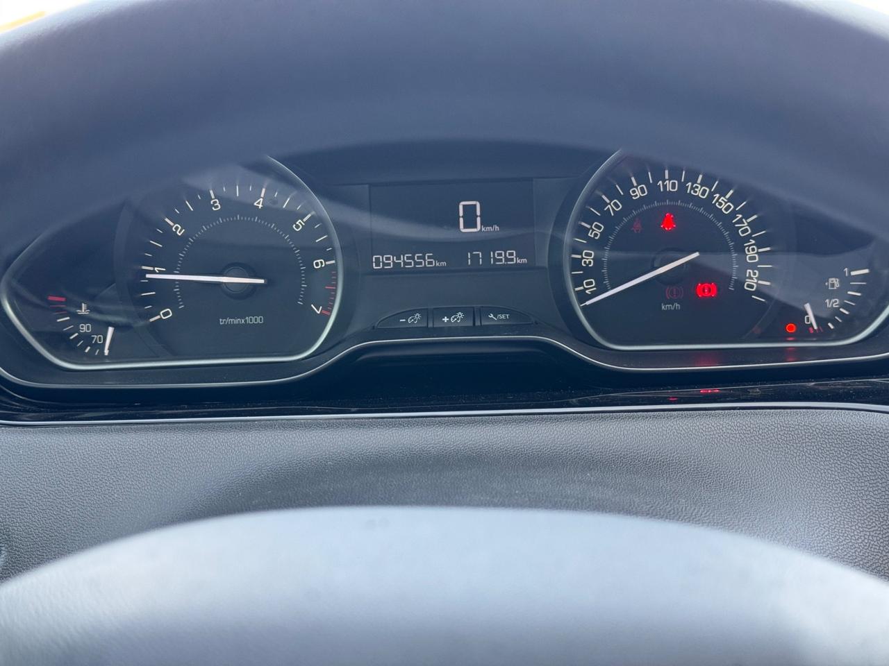 Peugeot 208 PureTech 68 5 porte Active