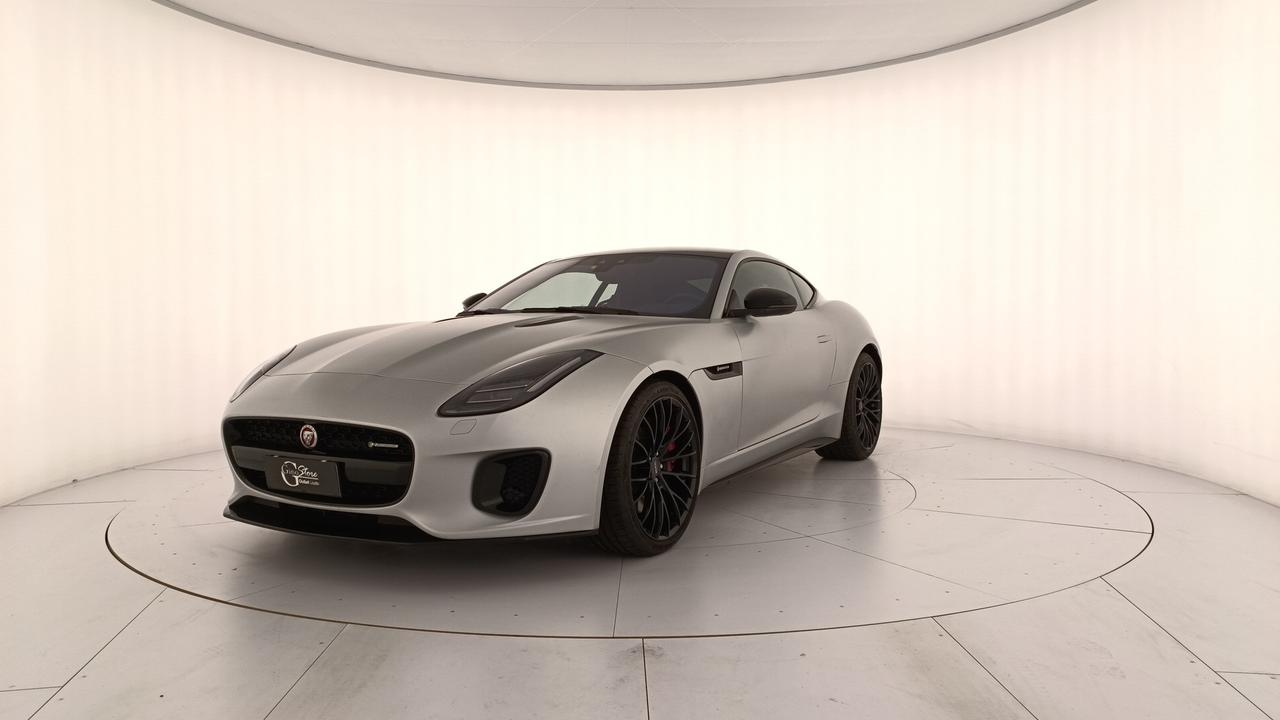 JAGUAR F-Type Coupe 2.0 i4 R-Dynamic rwd 300cv auto my19.5