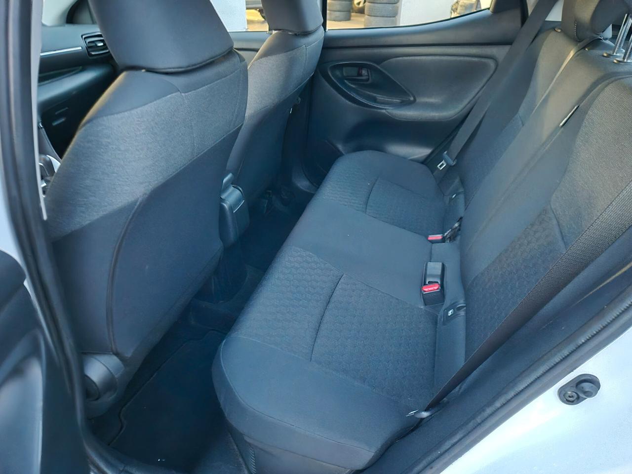 Toyota Yaris 1.5 Full Hybrid 5 porte Trend