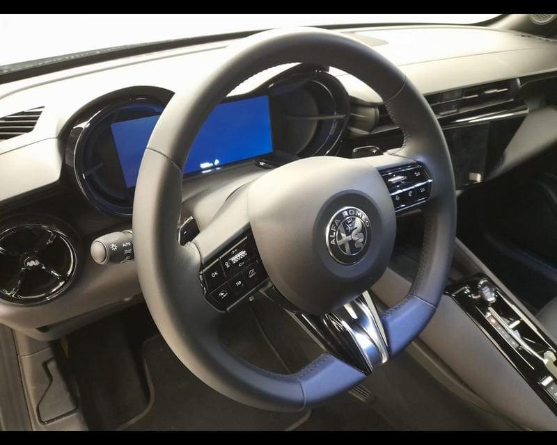 Alfa Romeo Junior Ibrida My25 Ibrida Q4 1.2 145cv Hybrid Edct6