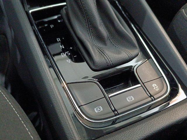 SKODA Karoq 2.0 TDI SCR 4x4 DSG Executive