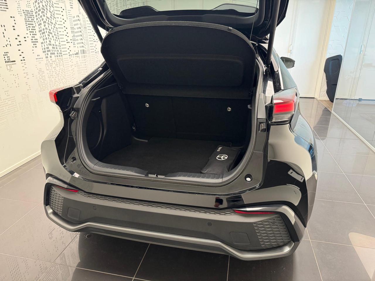 Toyota C-HR 2.0 hv GR Sport awd e-cvt