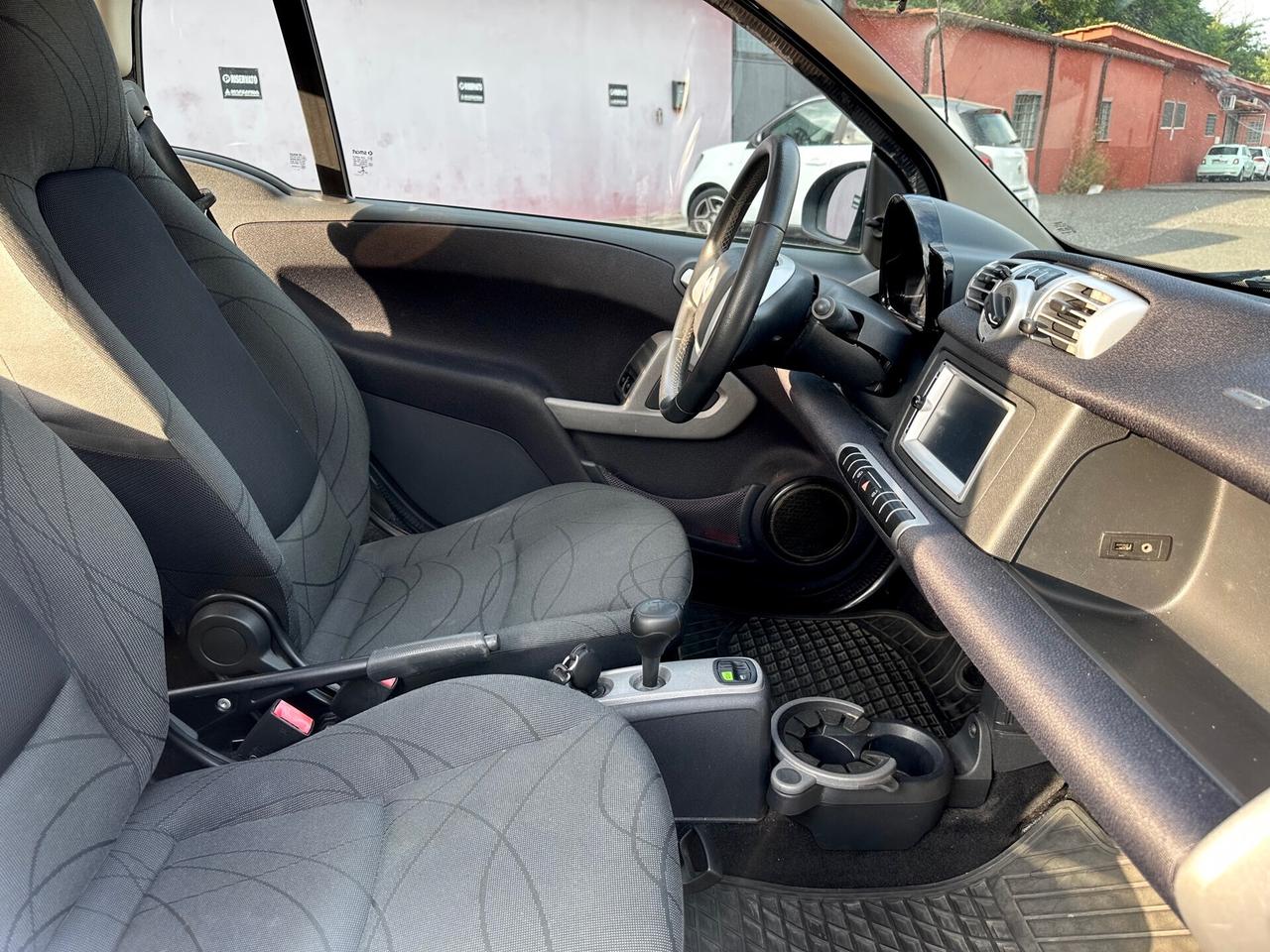 Smart ForTwo 1000 52 kW coupé passion Navigazione NO OBBLIGO FINANZIARIO GARANTITA PERMUTE E RATE