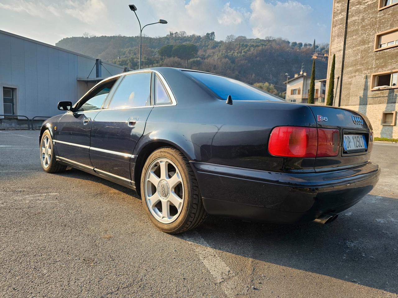 Audi A8 S8 4.2 V8 cat quattro