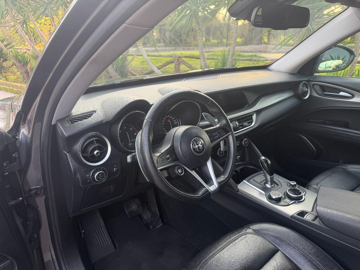 ALFA ROMEO - Stelvio - 2.2 T.diesel 210 CV AT8 Q4 Exec.